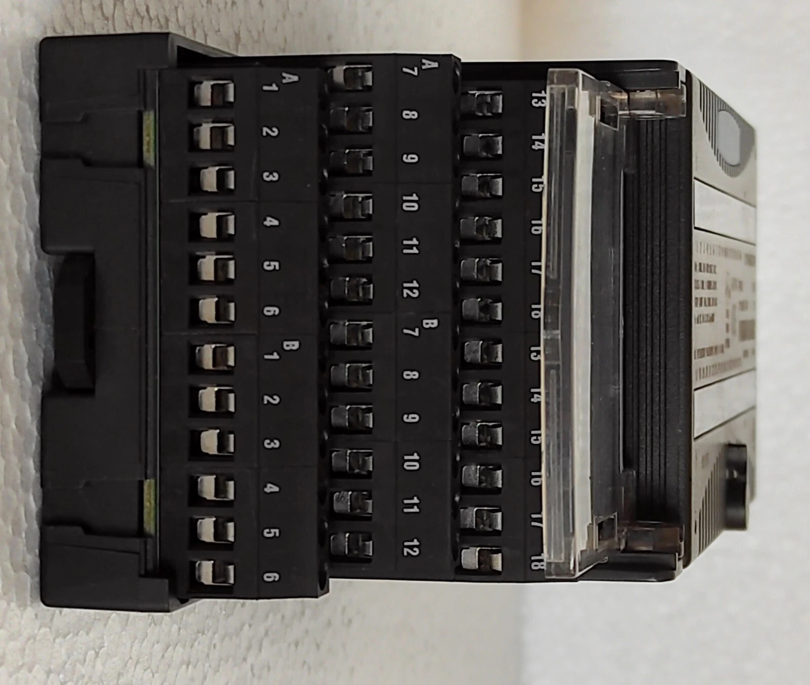 admin/uploads/uploads/GE FANUC IC200MDL650KPoints Input Module_4.webp